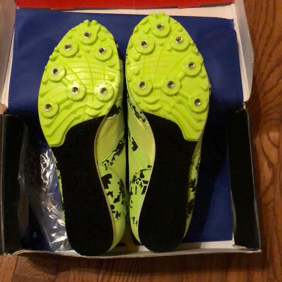 NIB Daofeng Track Shoes, size 42 - Picture 2 of 5